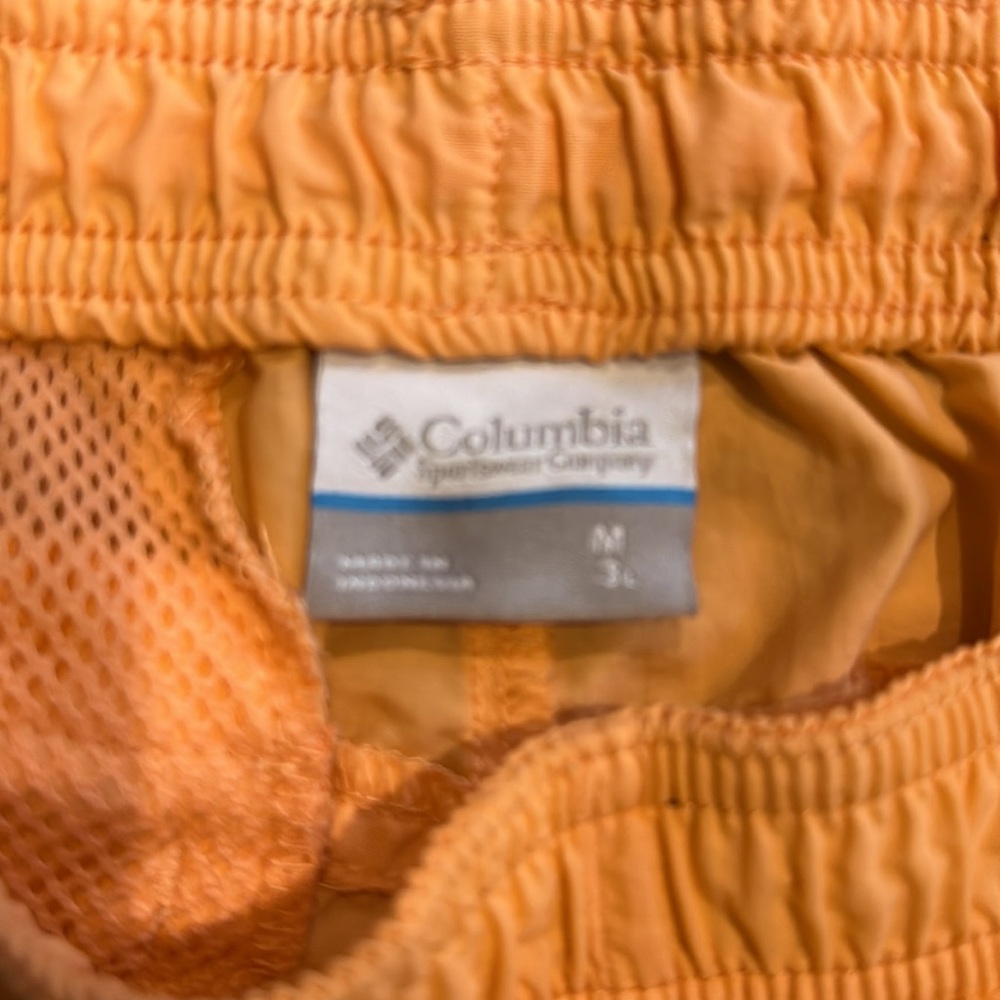 Ladies Columbia medium swim short/shorts